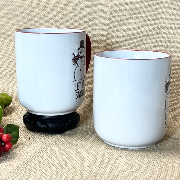 2017 Spectrum Mugs "Let It Snow" Snowman Mugs - Red and White Set of 2 - Picture 4 of 8